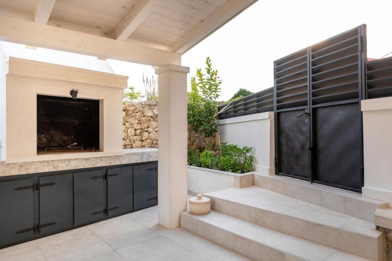Villa Mara - Casa Rustica Zrnovo ภายนอก รูปภาพ